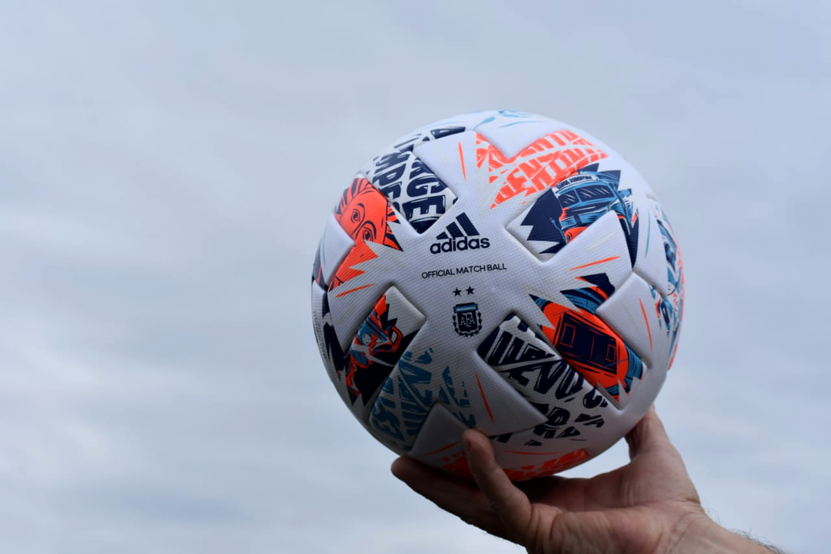 Argentum 2021 - pelota oficial para partidos de Liga y Copa Argentina