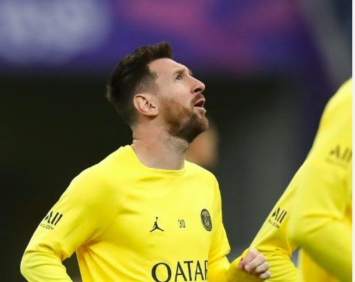 Romano: Messi no cambia sus planes con París y seguirá renovando su contrato