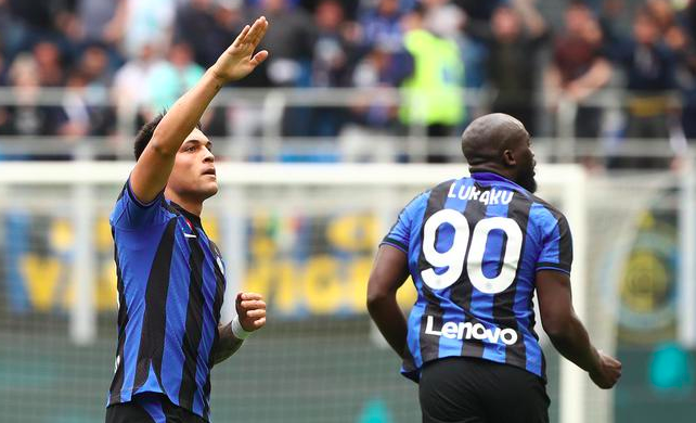 Serie A - Lautaro anotó dos veces Lukaku para ayudar al Inter 3 - 1 Lazio