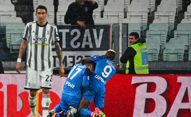 Serie A - las padori mata al Juventus 0 - 1 Nápoles en el tiempo de detención
