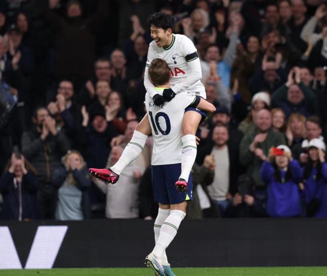 Premier League - Kane asiste a Son Heung - min para romper el Tottenham 2 - 0 West Ham en los primeros cuatro