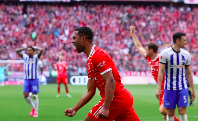 Bundesliga - kimich dos asistencias Koeman para romper el Bayern 2 - 0 Hertha berlinés