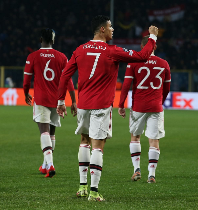 Ferdinand: Manchester United ganará cinco goles con Ronaldo