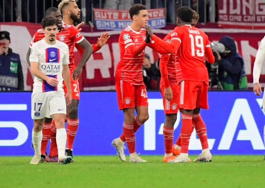 Liga de Campeones - gnabryshu pomotin anotó 3 - 0 en el marcador total del Bayern París