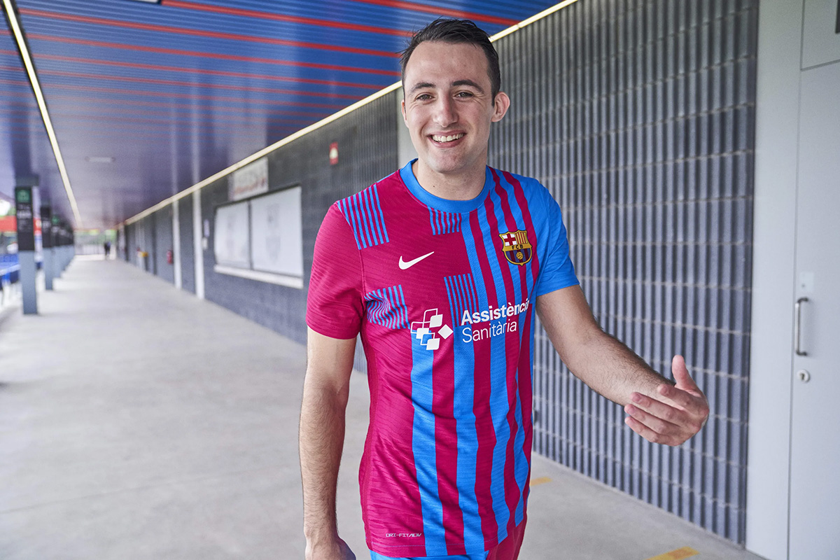Camisa de casa de Barcelona 2021 - 22