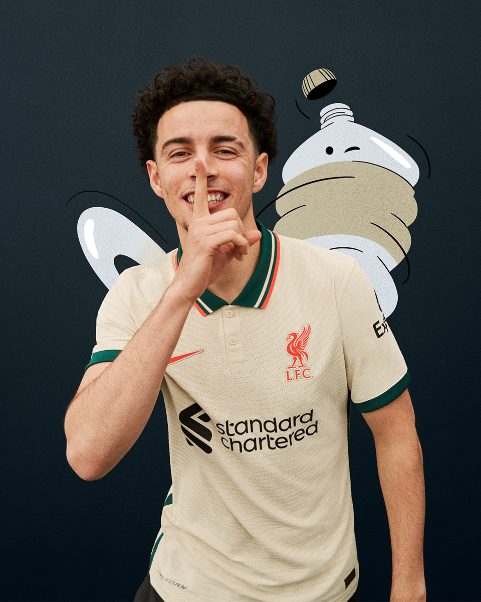 Camisa de Liverpool 2021 - 22