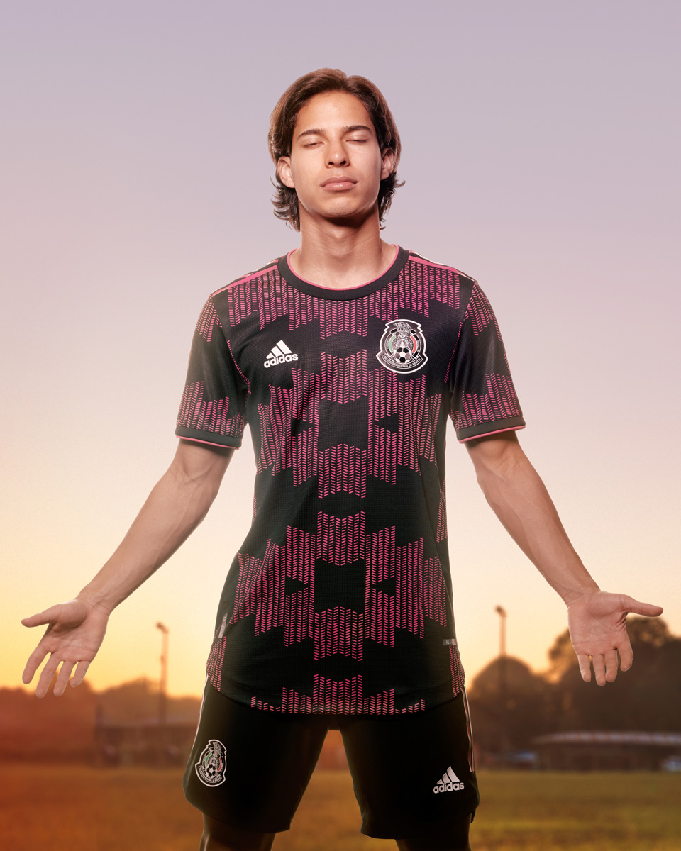 Camiseta doméstica de México 2021