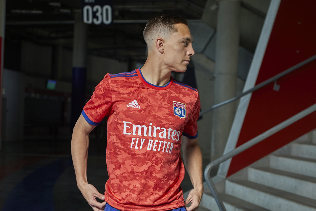Camisa de Lyon 2021 - 22