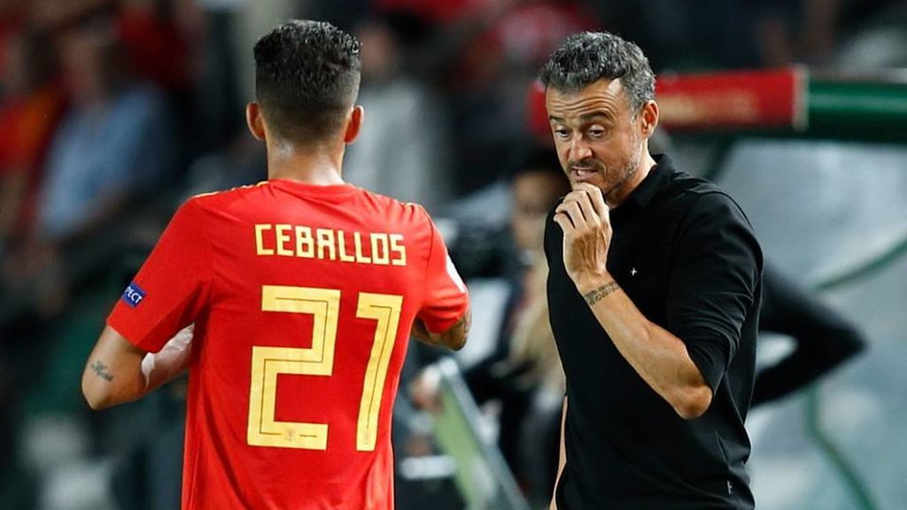 La UEFA aprueba el minuto de silencio en el Gales - España por Mallorca