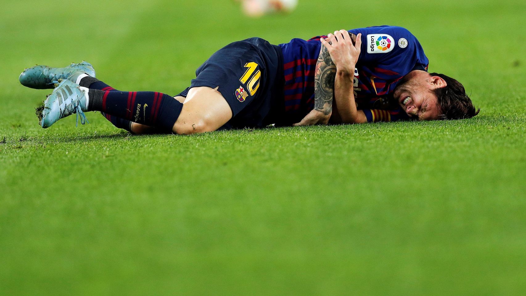 La fea lesión de Messi antes de El Clásico, en imágenes