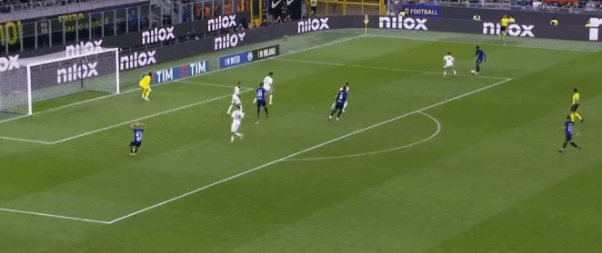 Serie A - Dumfries anotó un gol y Berardi hizo un pase al Inter 1 - 2 Sassuolo