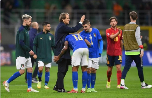 Jugador italiano: España merece la victoria esta noche por su récord invicto