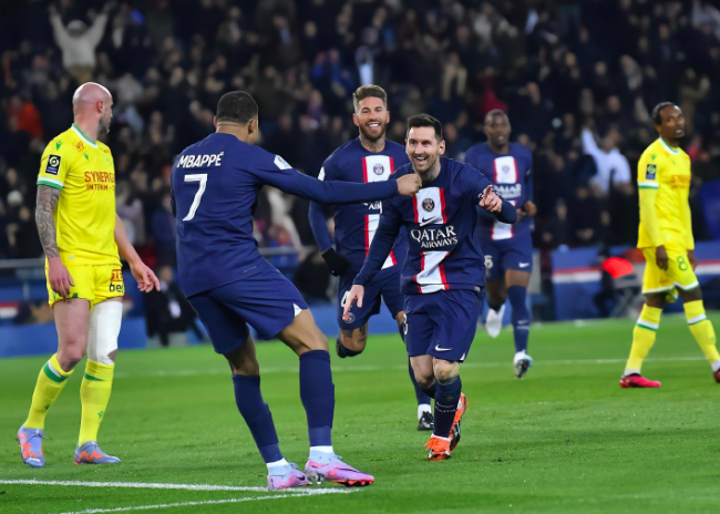 Ligue 1 - Messi marca mbappé Pereira para construir París 4 - 2 Nantes