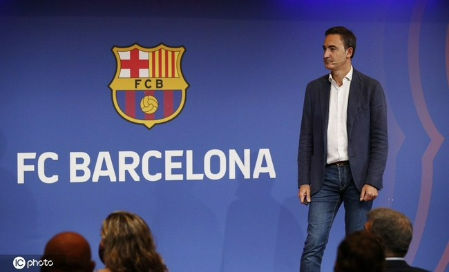 CEO de Barcelona: los salarios del equipo están fuera de control Messi y otros cuatro toman 1.400 millones en cuatro años